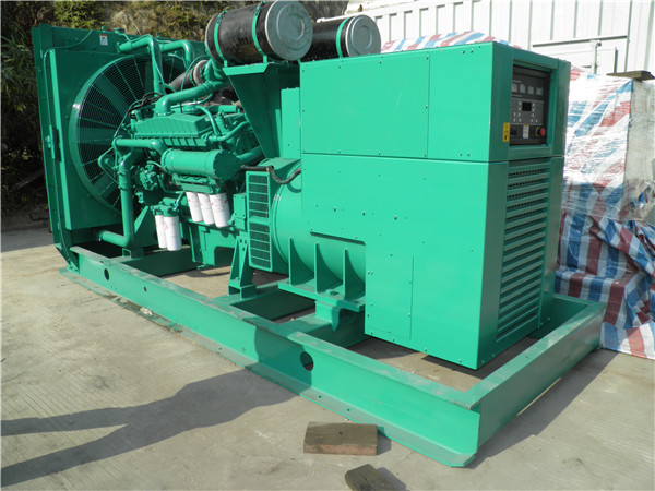 城阳发电机租赁-厂家给大家介绍发电机失磁现象