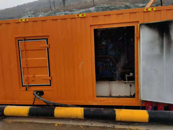 城阳发电机出租 柴油发电机组电压低报警怎么办？