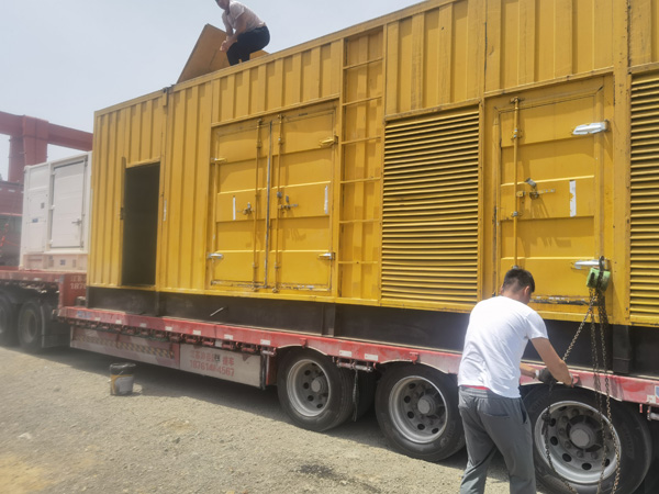 城阳发电机出租100KW发电机需要什么规格的电缆线？