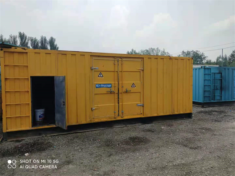 城阳200KW柴油发电机组需要配备什么型号的电缆线？