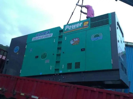 城阳柴油发电机组转速不稳定时，如何对发动机进行维护？