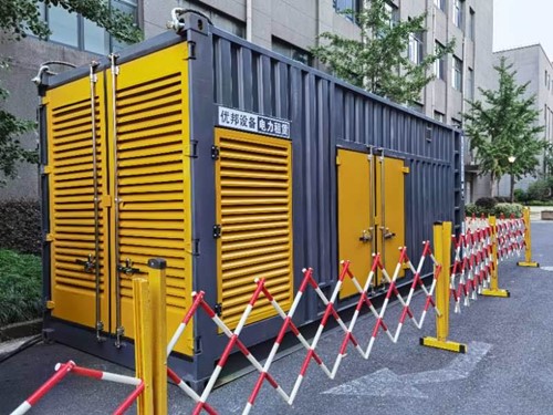 城阳如何使用转速表检查发动机的转速？