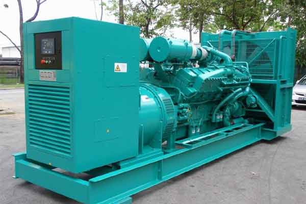 城阳柴油发电机组电压不稳定怎样维修？