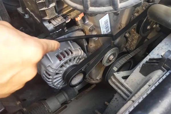 城阳转速传感器的工作原理是什么？