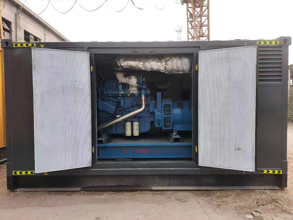 城阳柴油发电机组的电瓶应该如何选择？